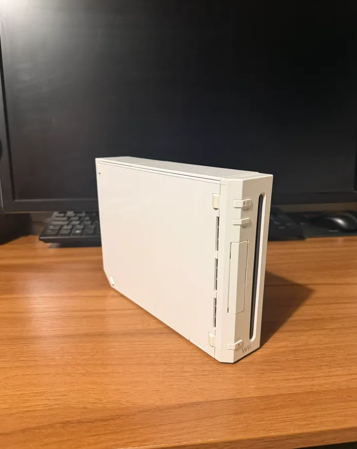Nintendo Wii White Console Bundle